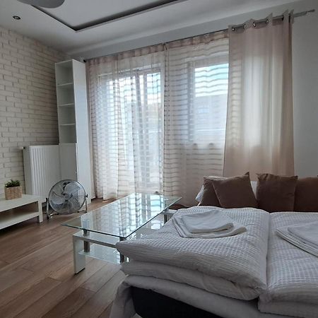 Apartament Villa Nobile Varsó Kültér fotó